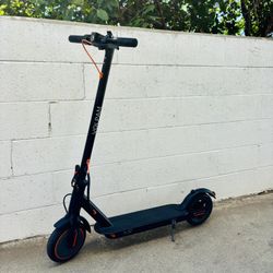 Volpram electric scooter (350W, 19MPH)