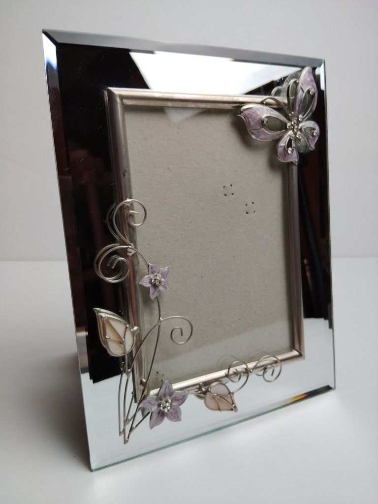 Butterfly and Flowers Purple Mirrored Photo Frame - 4" x 6" Opening ~ Beautiful!