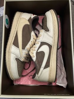 Travis Scott jordan 1 reverse mocha size 9 og all
