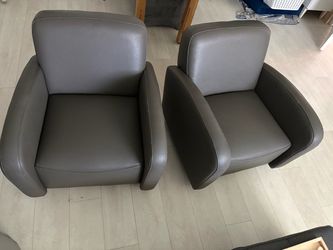 4 Swivel leather chairs