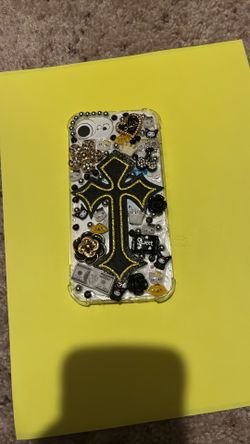 iPhone 16e