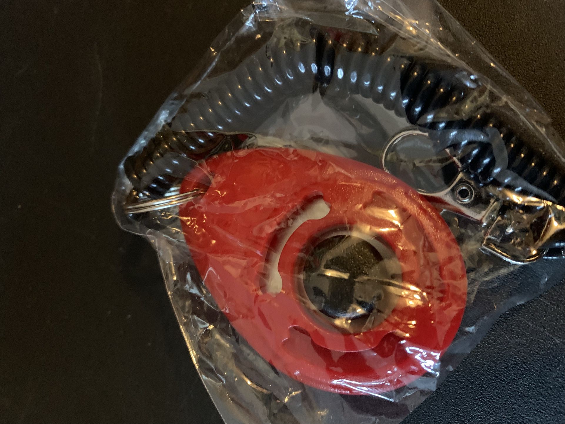 New Dog Training Clicker For Teaching Commands, W/ Coil Strap For When Walking The Dog