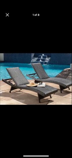 Sunvilla Woven Chaise Lounge (2) with Cushions