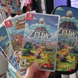 Nintendo Switch Game W/ Case Bundle