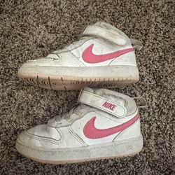 Toddler 9c Nikes 