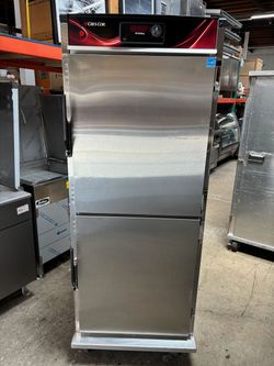 Full Size Heated Cabinet Crescor H137SUA12D NSF Food Warmer Hot Transit Holding 120V On Wheels #5455