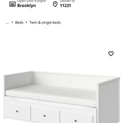 IKEA HEMNES Daybed with 3 drawers/2 mattresses, white