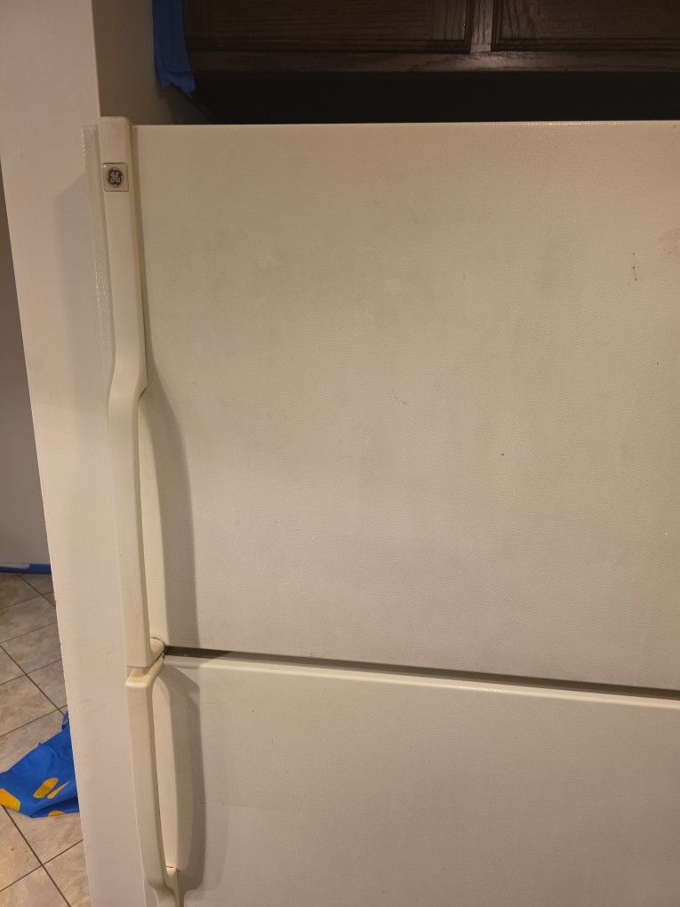 Refrigerator And Stove 