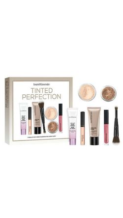 bareMinerals Tinted Perfection 7 piece kit with fresh favorites for a dewy glow