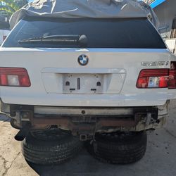 Custom 1 1/4-in Trailer Hitch For BMW 5 Series E39