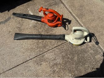 2 Electric blowers Stihl and black and decker
