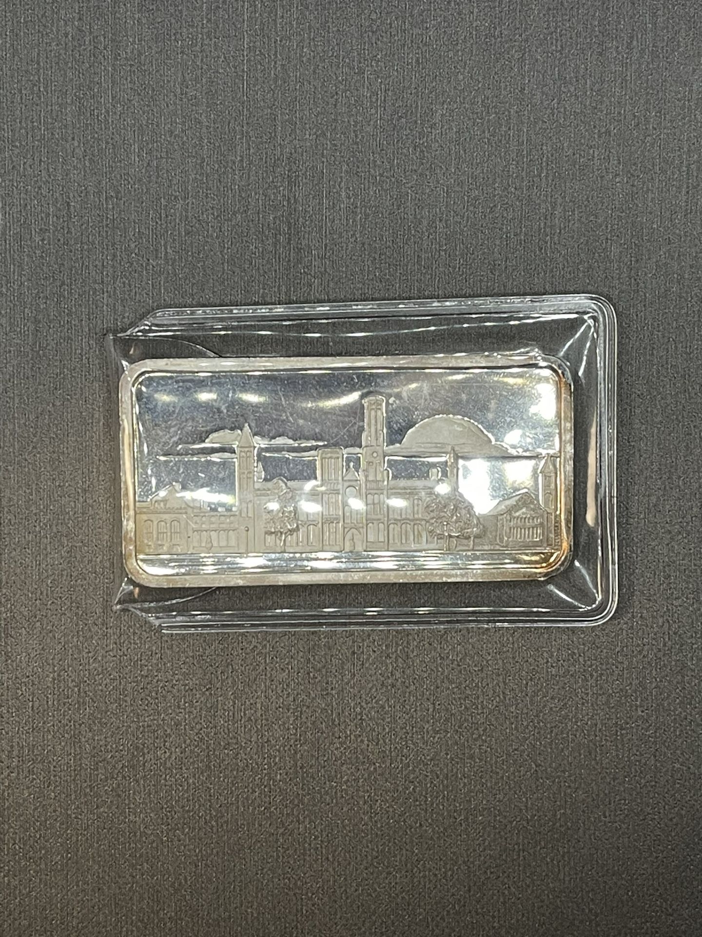 1 OZ .999 Silver Smithsonian Institute Bar