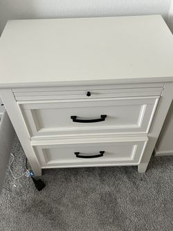 Night Stand With USB