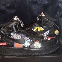 Air forces mid (Supreme) size 9