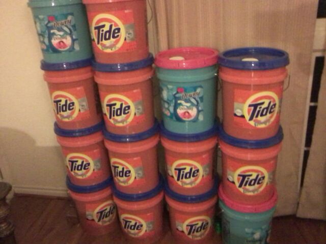 5 gallon bucket of tide febreeze concentrated liquid Laundry detergent 800 loads