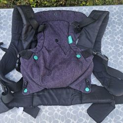 4 In 1 Infantino carrier  