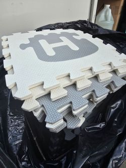 46 Interlocking Foam Alphabet Floor Mats