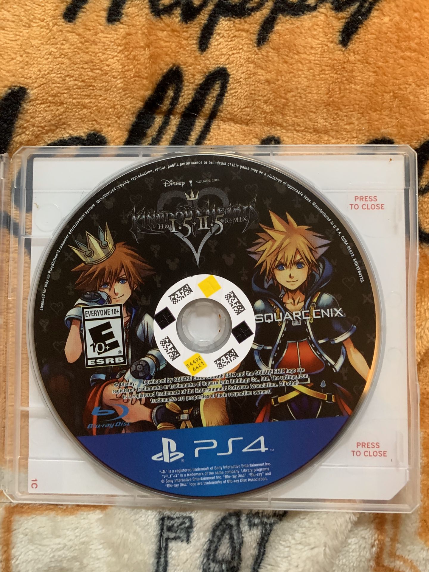 Kingdom Hearts 1.5 + 2.5 HD Remix PS4 (not original case)
