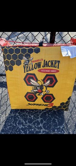 Morrell’s Yellow Jacket Supreme 3 Target, Cube with 21 Bullseyes, Red - Portable Backyard
