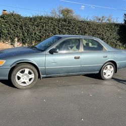 2001 Toyota Camry