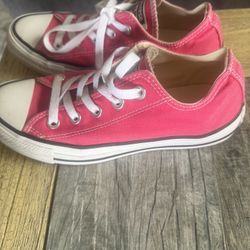 Pink Converse Size 6 