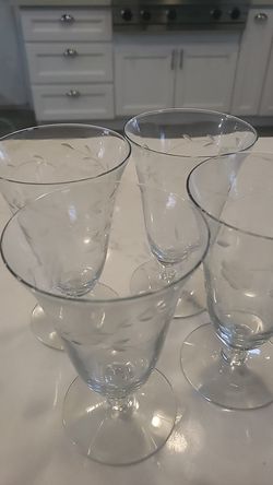 Princess house moderna footed crystal glasses