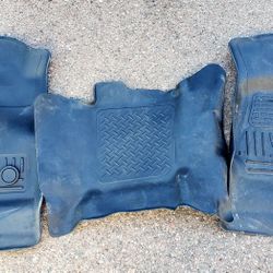 Husky 3 Piece Floor Mat - GMC 