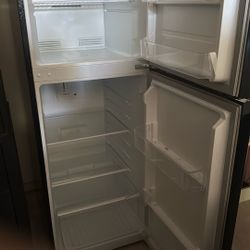 Nissani Refrigerator