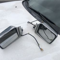 Nissan Hardbody chrome side mirrors