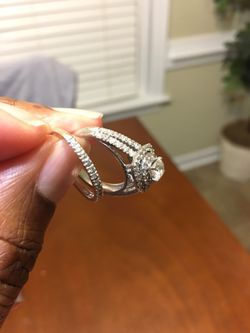 14K White Gold Diamond Engagement Ring