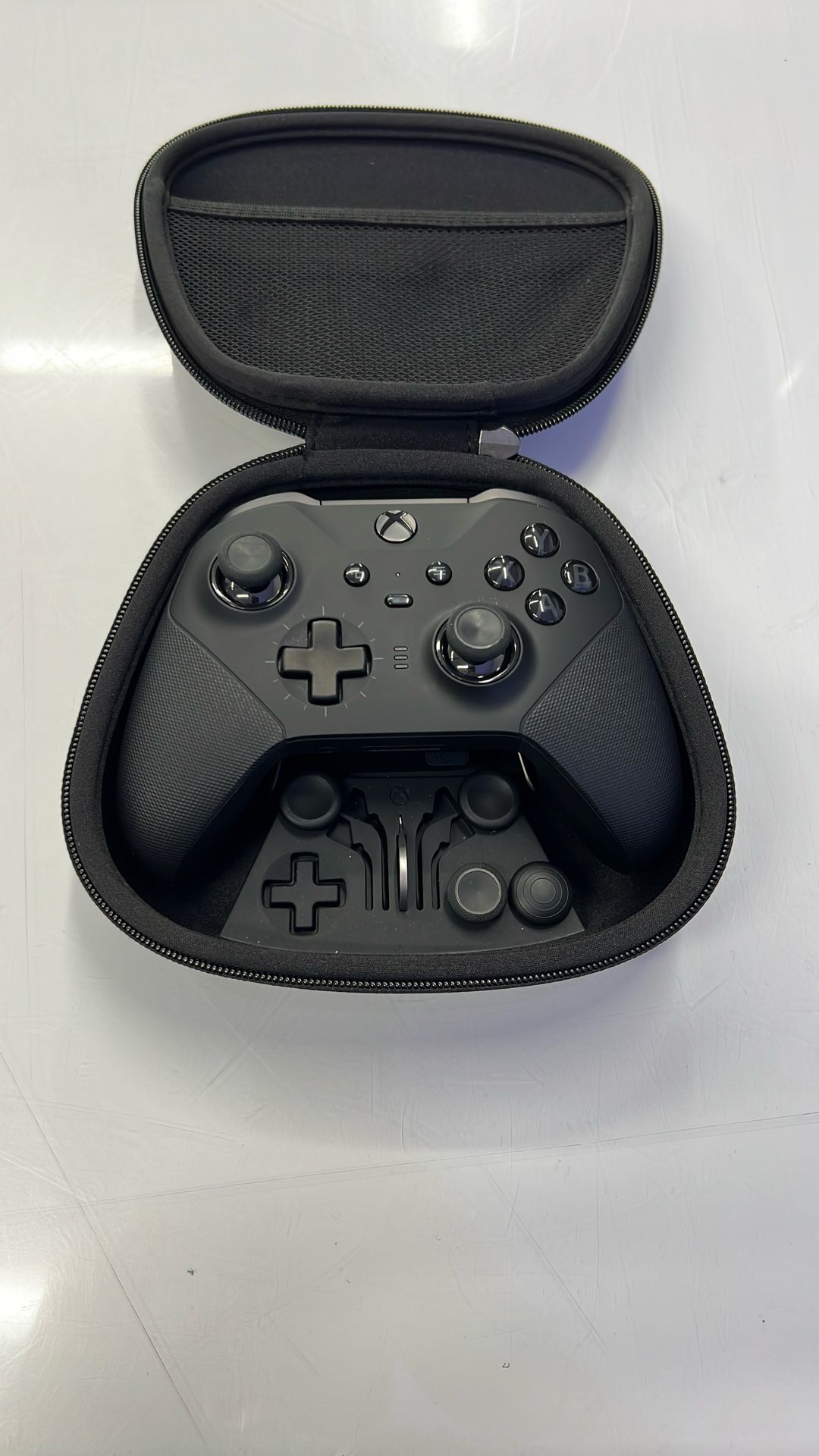 Microsoft Elite Series 2 Xbox Controller Black With Charge Case & Extra Knobs