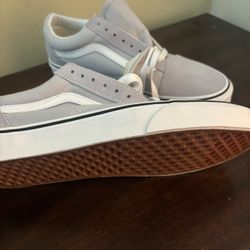 New Vans Gray 8.5 Men 