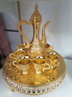 Coffee set with 6 cups and tray, Metal