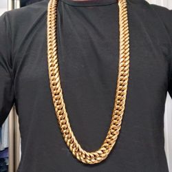 Gold Cuban Chain Necklace 40"