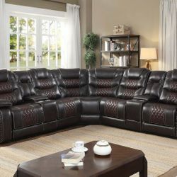 Two Tone Sectional With Manual   Recline