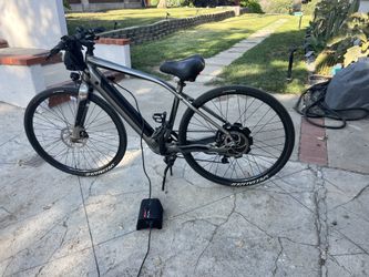 Specialized Electric Bike (Turbo 2015) 