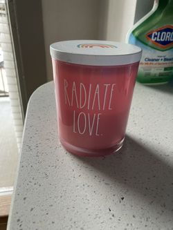 Rose Vanilla Scented Candle .