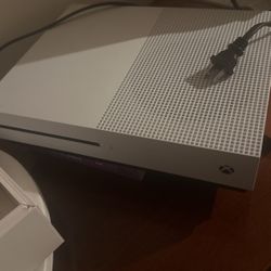 Xbox One S + New Gen Controller 