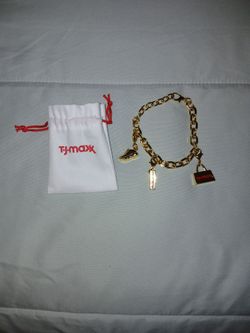TJ Maxx Gold Charm Bracelet Brand New