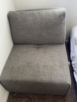 Laney Park Chair And Speaker 