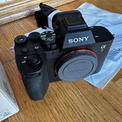 Sony A7V Body - $2,150