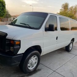 2008 Ford E350 