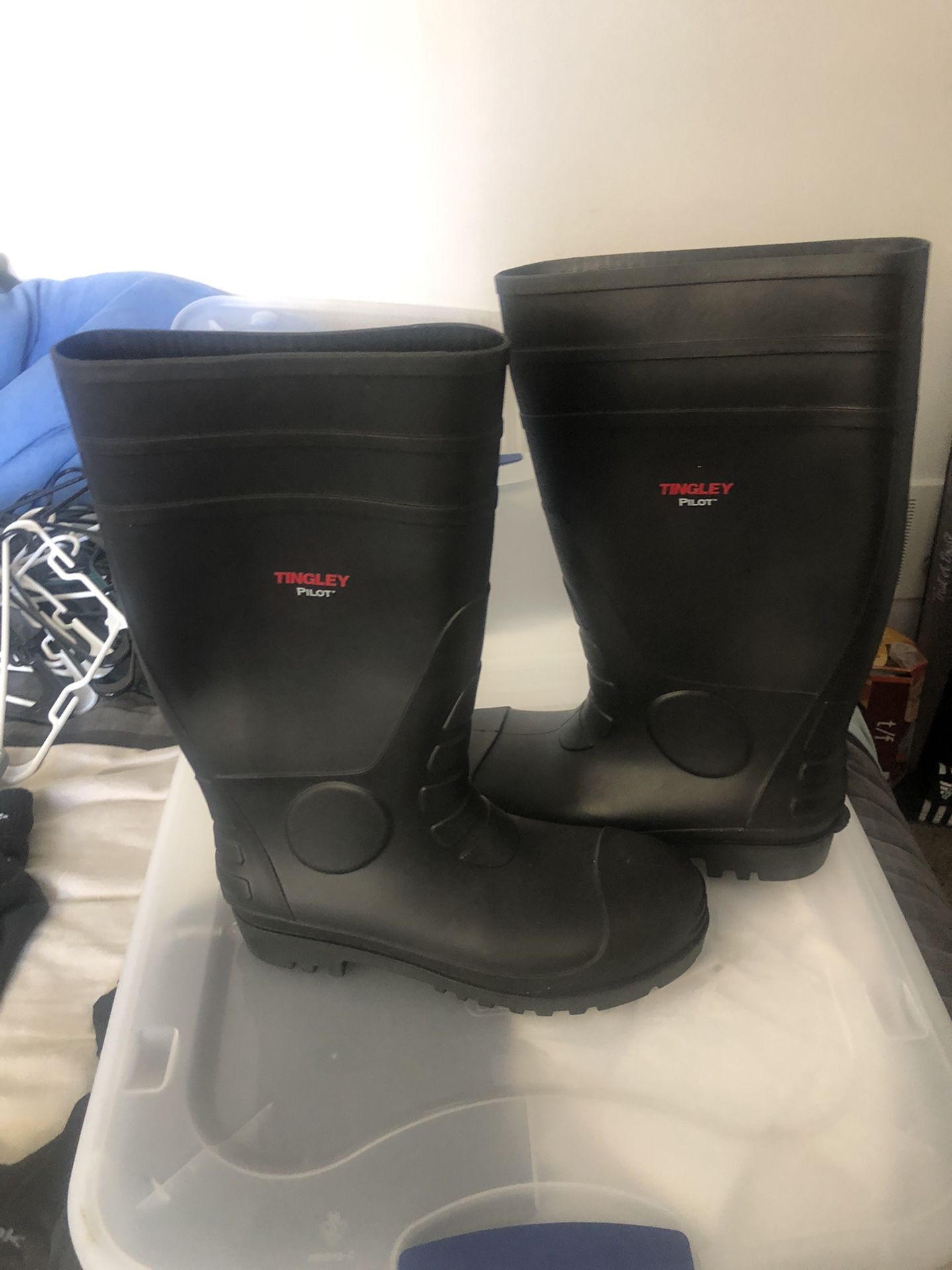 Work boots/ Rain boots size 12