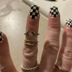 Set of knuckle rings