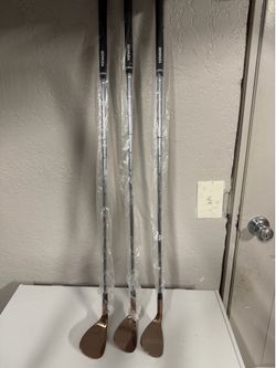 New Bermuda Premium Golf Wedge Set (52°, 56°, 60°) – Factory Sealed