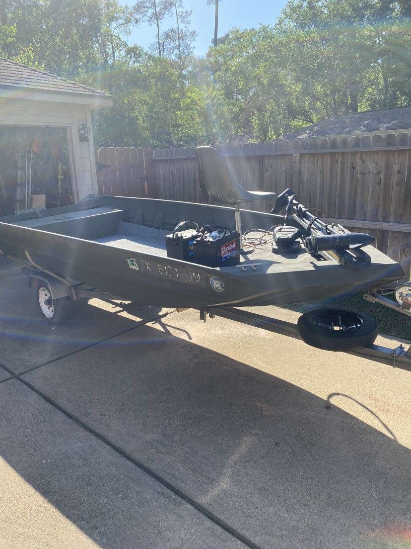 15 Ft. Aluminum V Weld Boat W Trailert