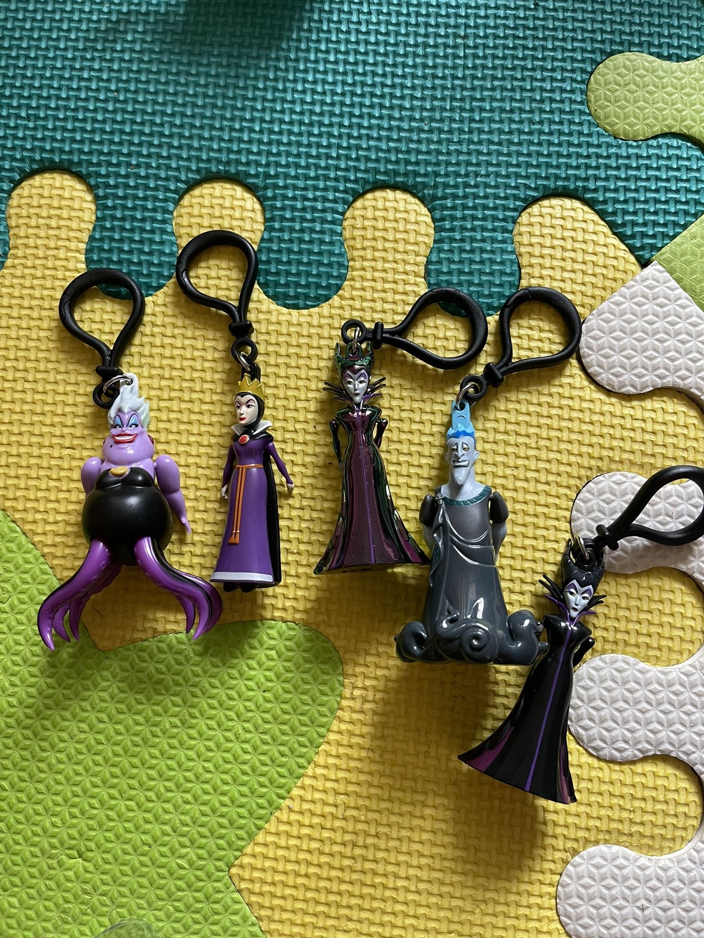 Disney Villains Chibi In Motion Blind Box Keychains
