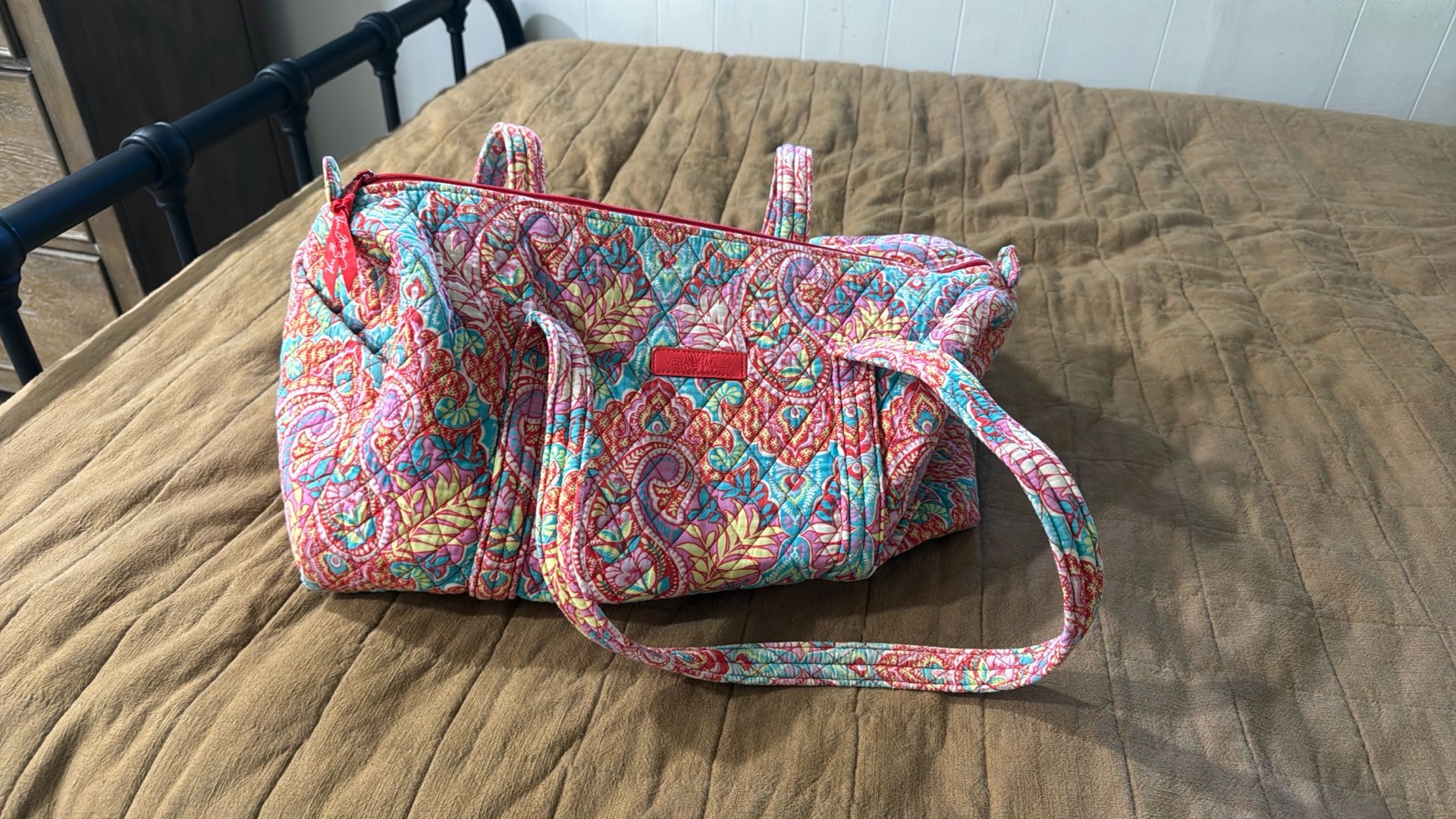 Vera Bradley duffle bag