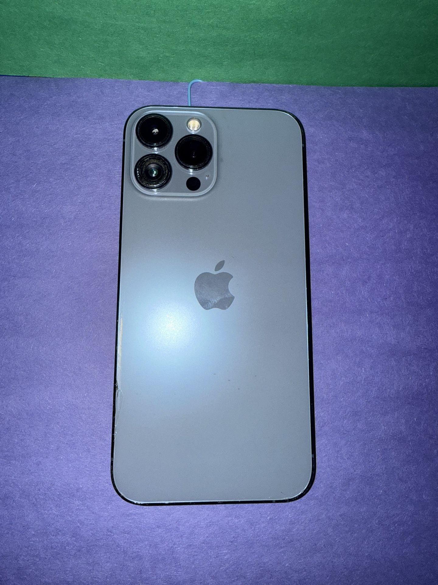 iPhone 13 Pro Max ATT– 100% Battery Health – Excellent Condition