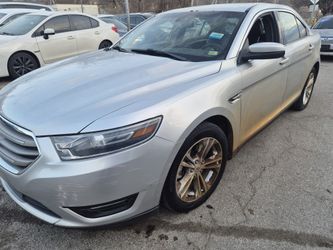 2017 Ford Taurus